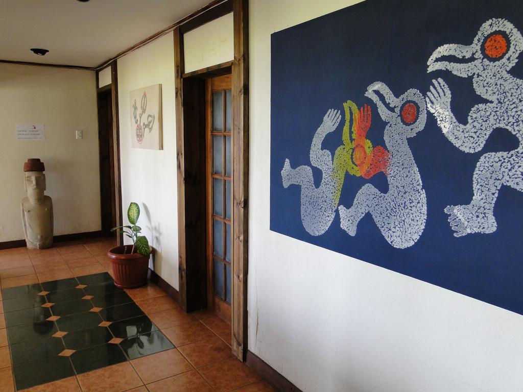 Tupa Hotel Hanga Roa Ngoại thất bức ảnh