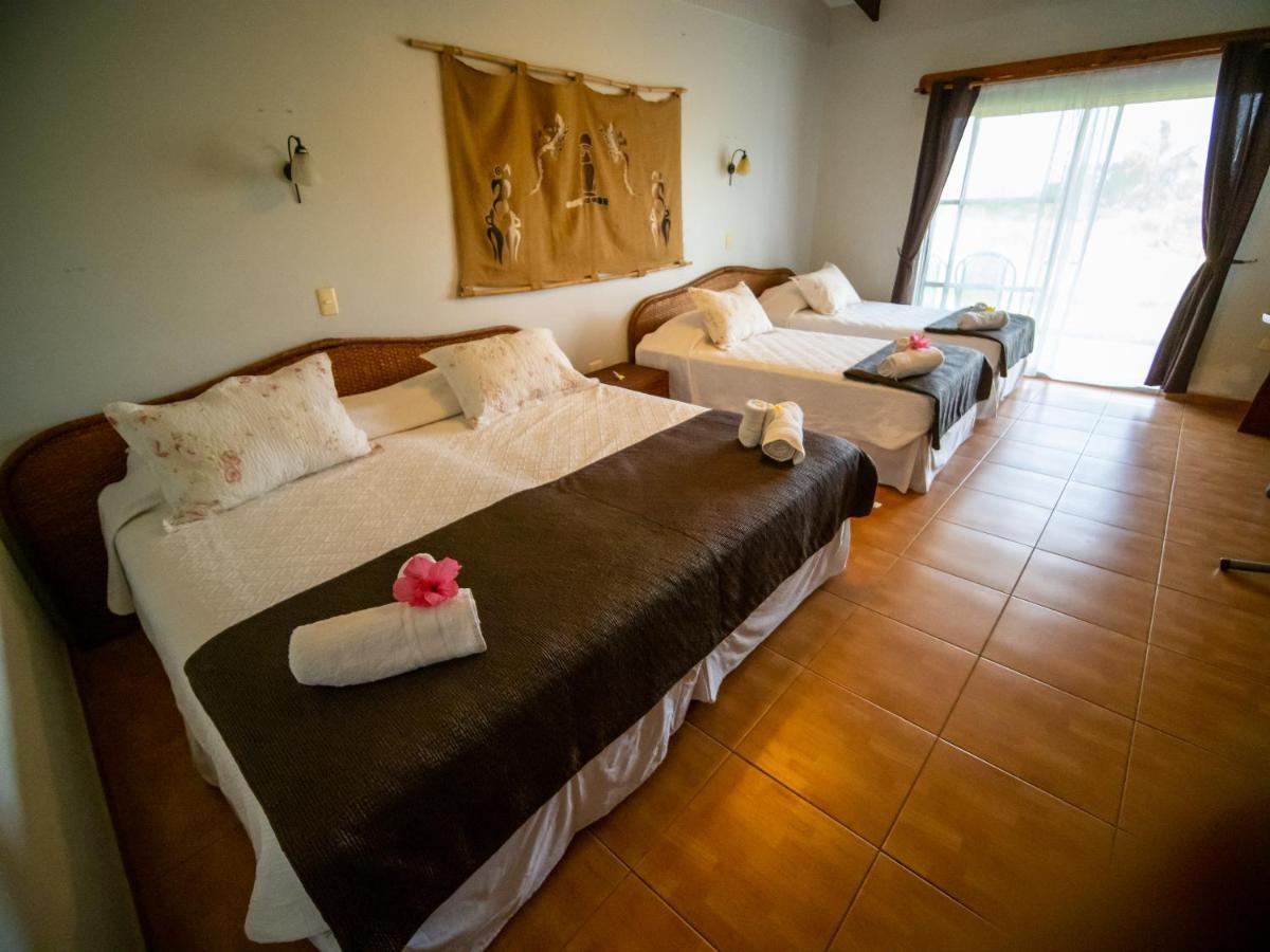 Tupa Hotel Hanga Roa Ngoại thất bức ảnh