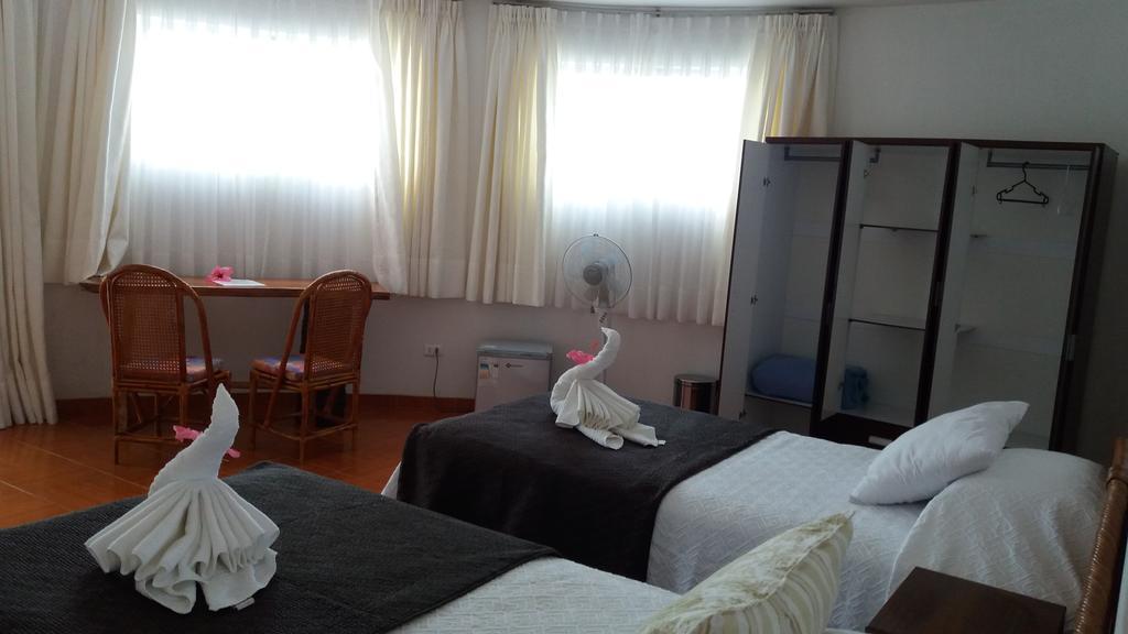 Tupa Hotel Hanga Roa Ngoại thất bức ảnh
