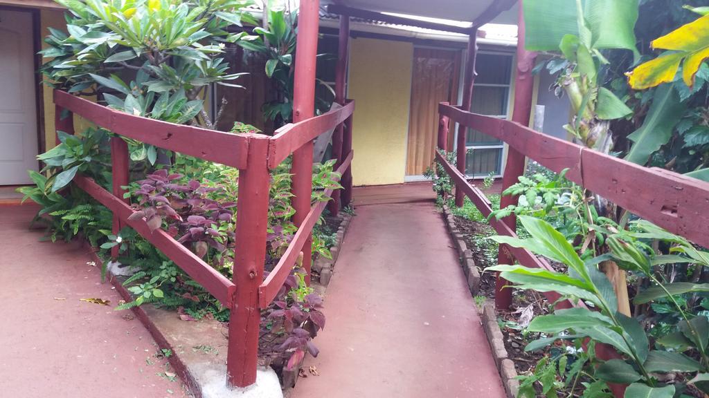 Tupa Hotel Hanga Roa Ngoại thất bức ảnh